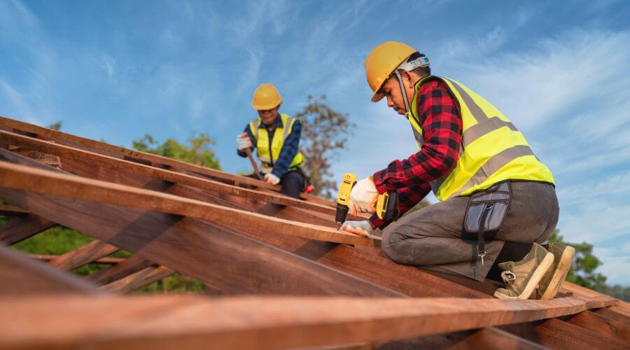 Expert Emergency Roof Repairs services in Yorktown, IN